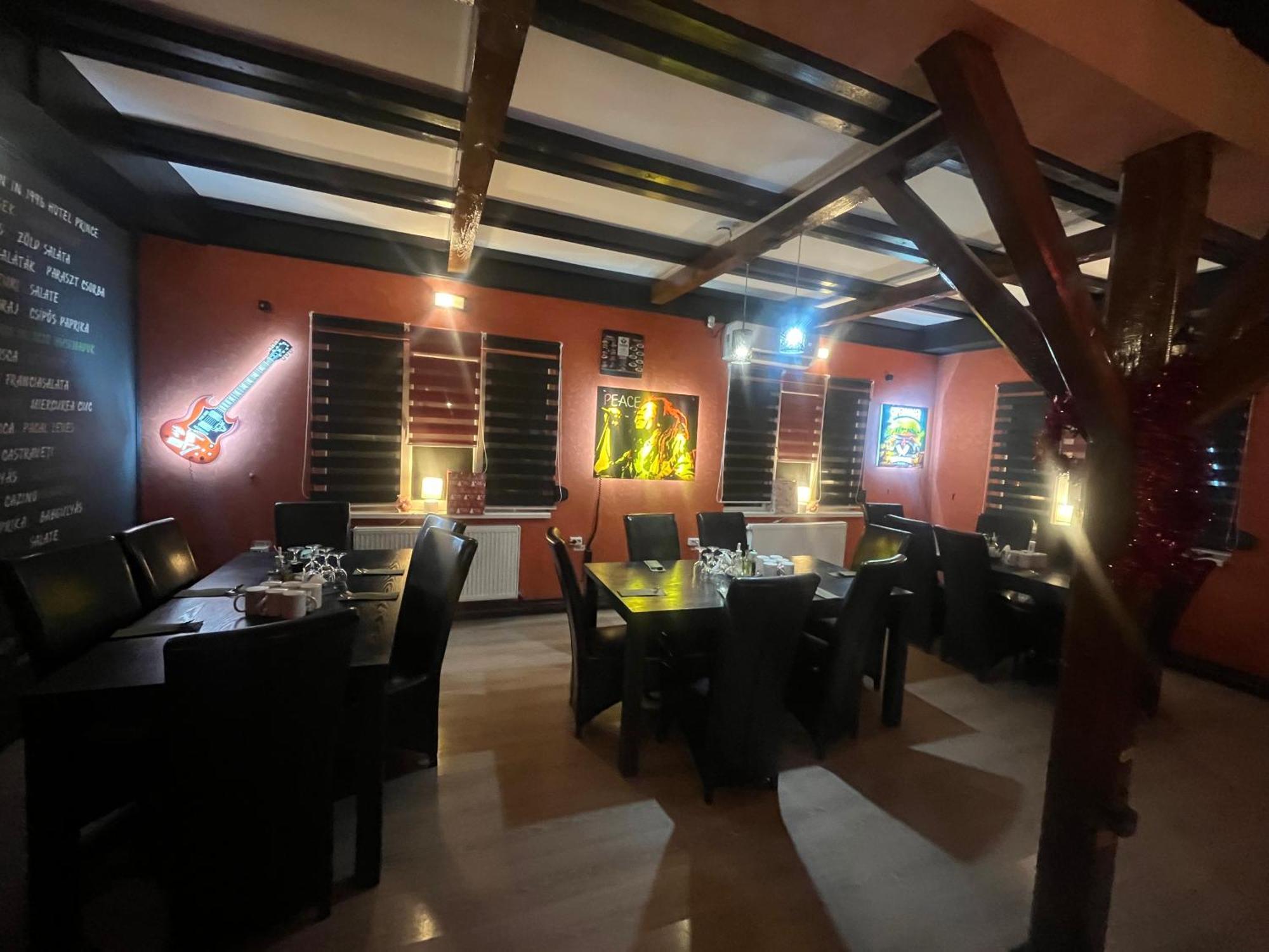 Prince Hotel Miercurea Ciuc Exterior photo