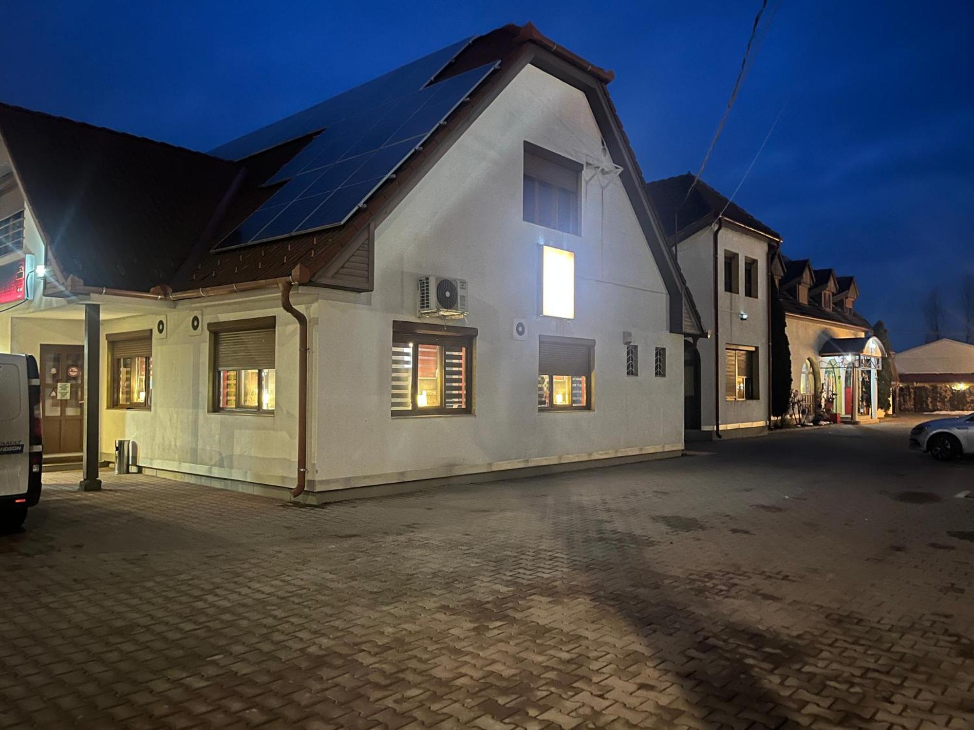 Prince Hotel Miercurea Ciuc Exterior photo