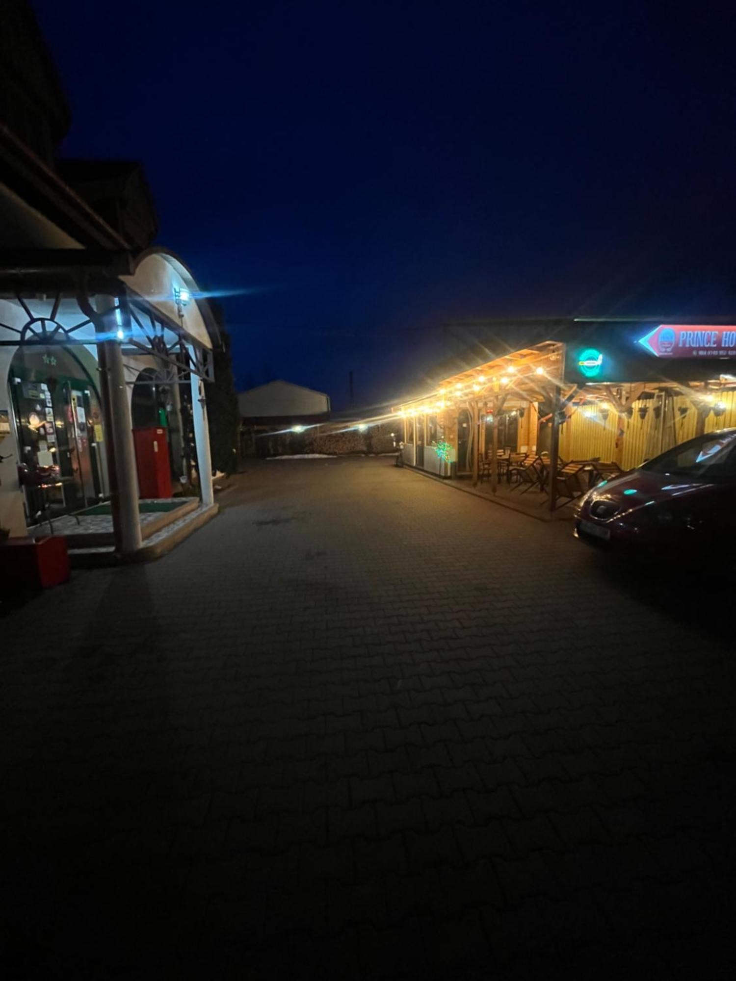 Prince Hotel Miercurea Ciuc Exterior photo