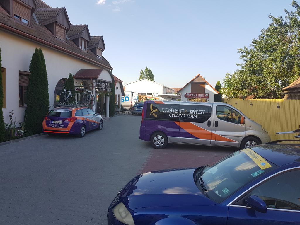 Prince Hotel Miercurea Ciuc Exterior photo